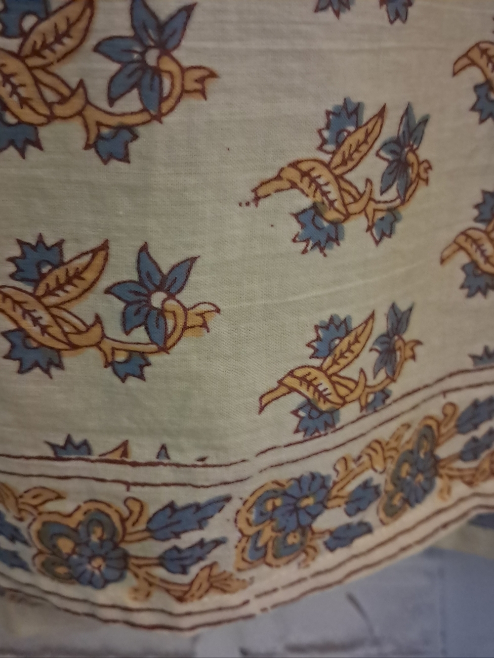 SISTER MARY EMBROIDERED BLOUSE SIZE SMALL - Picture 8 of 12